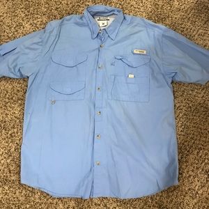 SOLD Columbia short sleeve fishing shirt